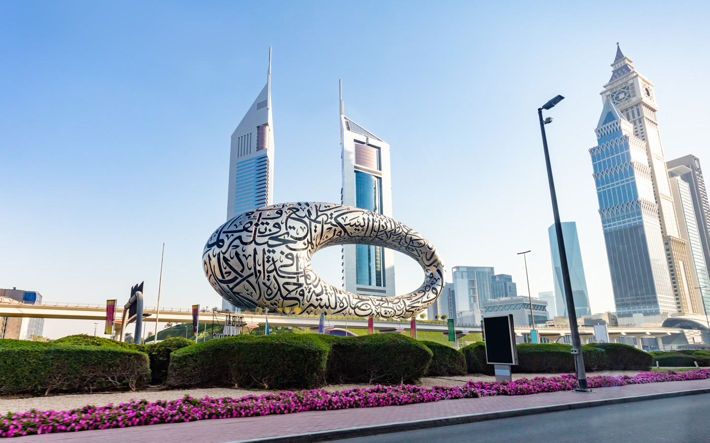UAE residency by property investment — Dubai freehold property route for 10-year UAE Golden Visa